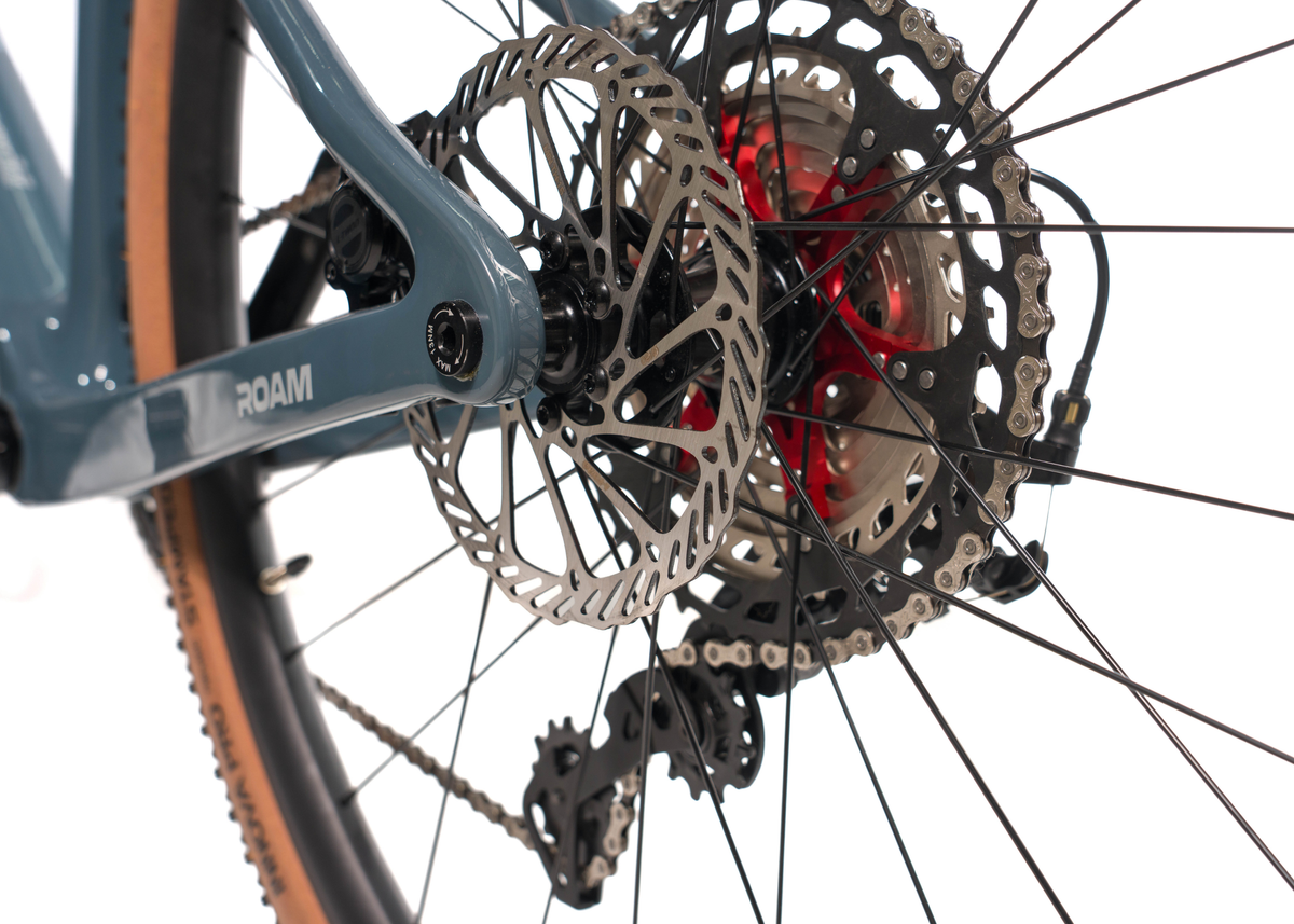 Avalanche Roam Carbon Gravel Bike Grey/Black