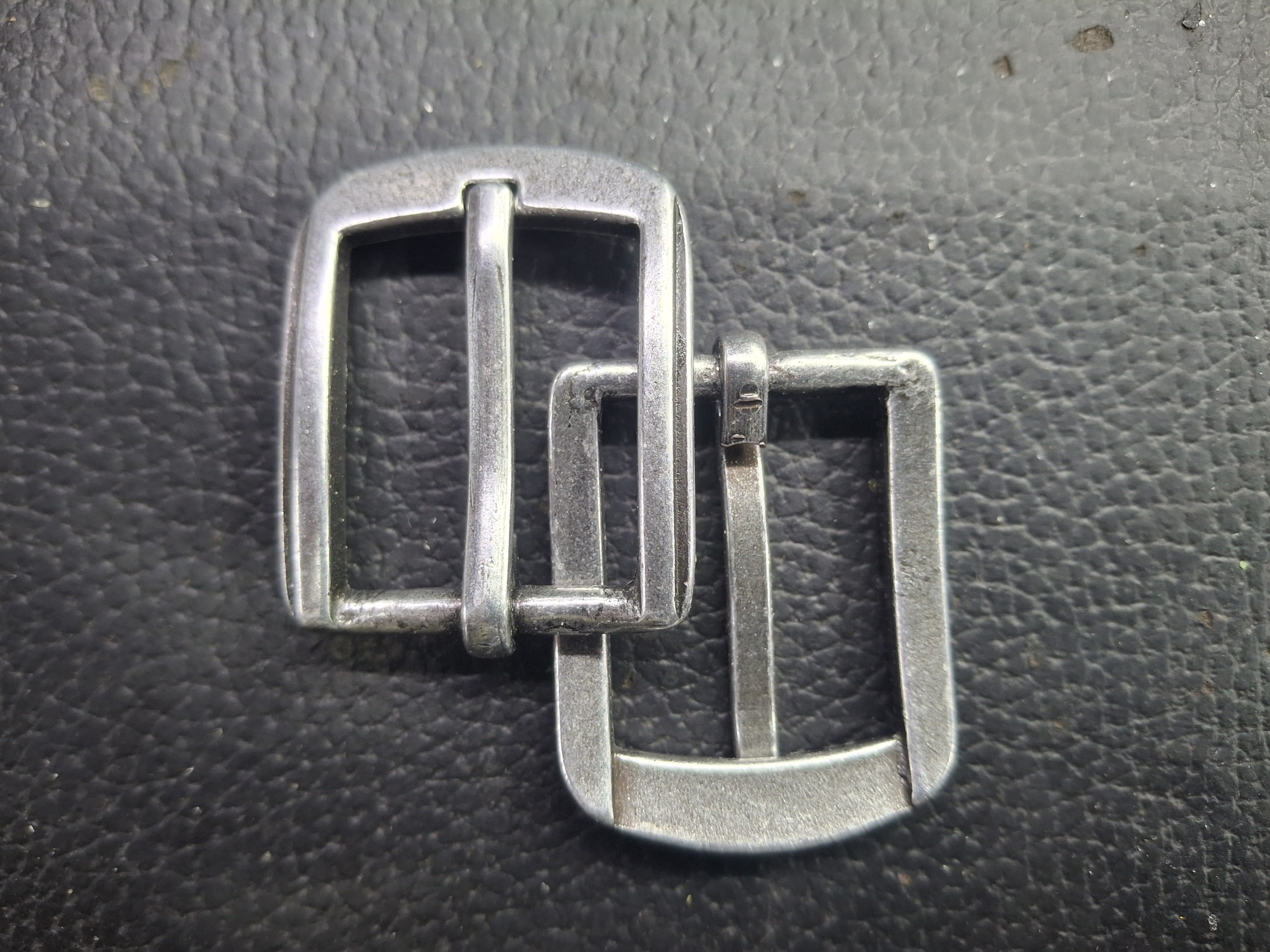 Buckle 30mm ant silver saddle creek