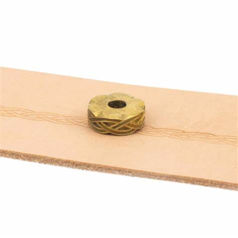 Ivan or tandy embossing wheel diamond l