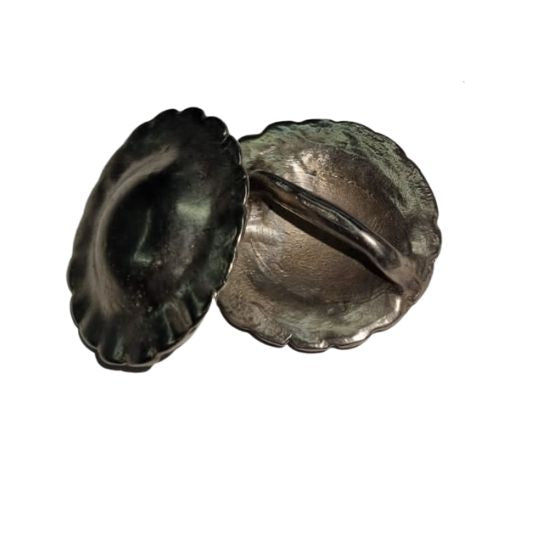 Machaza Rosette Silver Round Per Pair