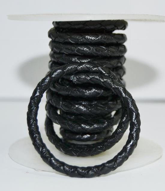 Thonging leather braided black 3.0|4.0mm per meter