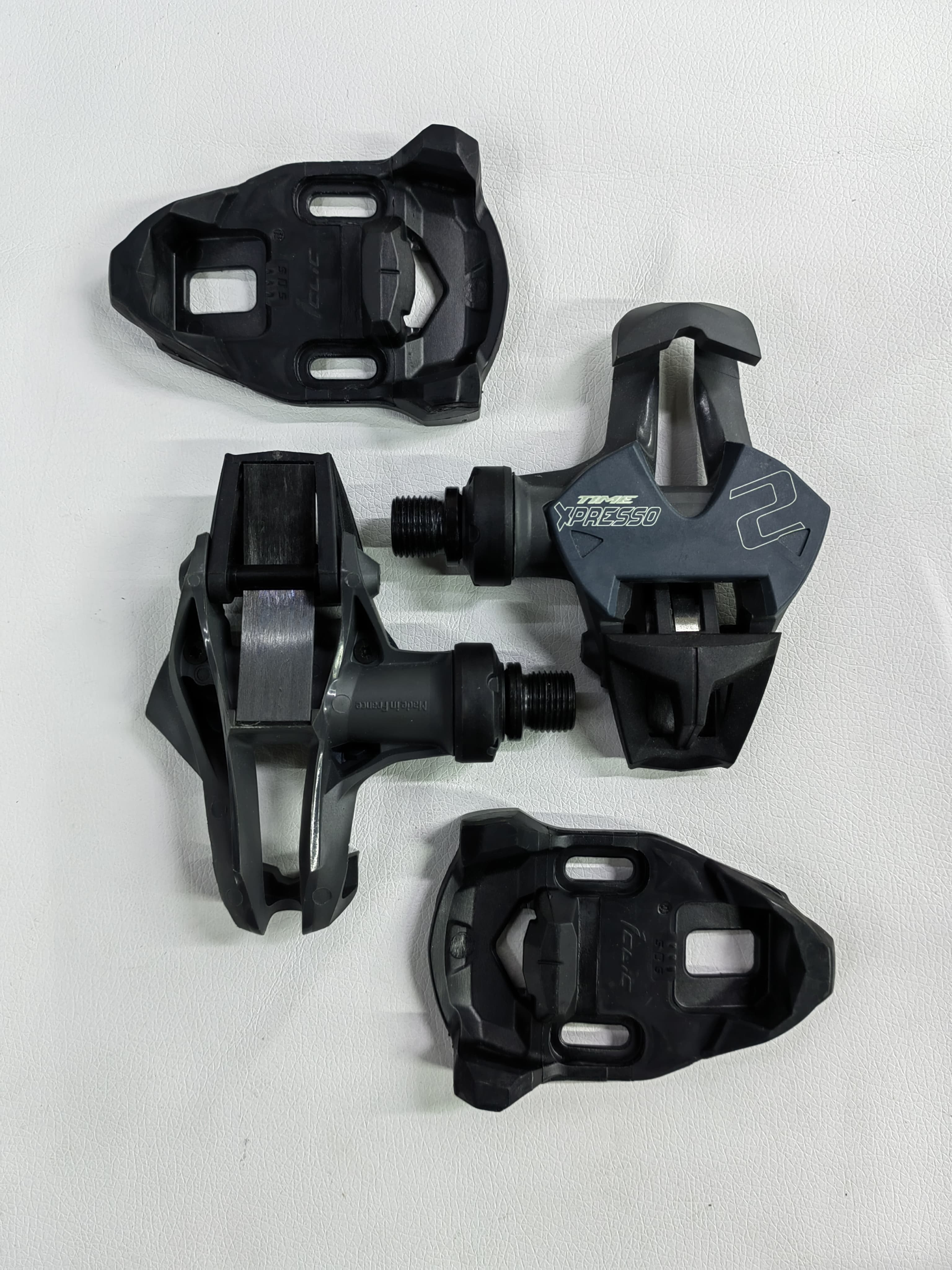 Pedals Xpresso Black and Grey