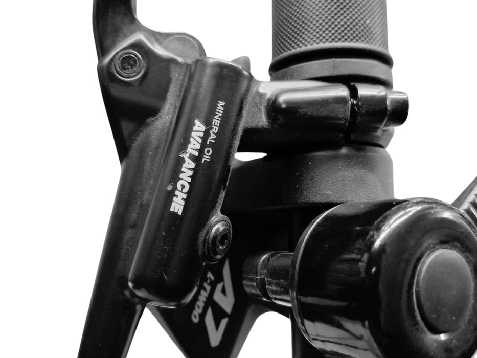 Bicycle cubixx ml 150 2025 black with blue shimano drive train