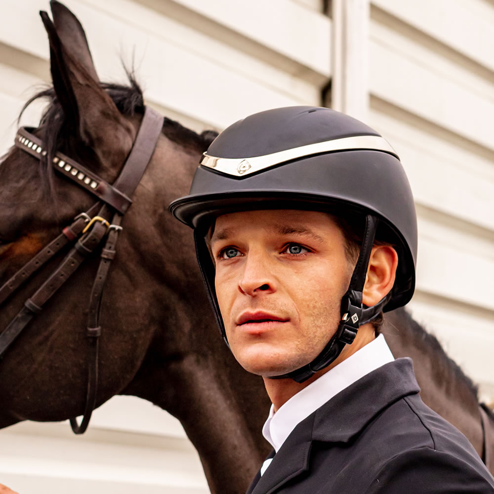 Charles Owen Halo Helmet with MIPS Black/Platinum