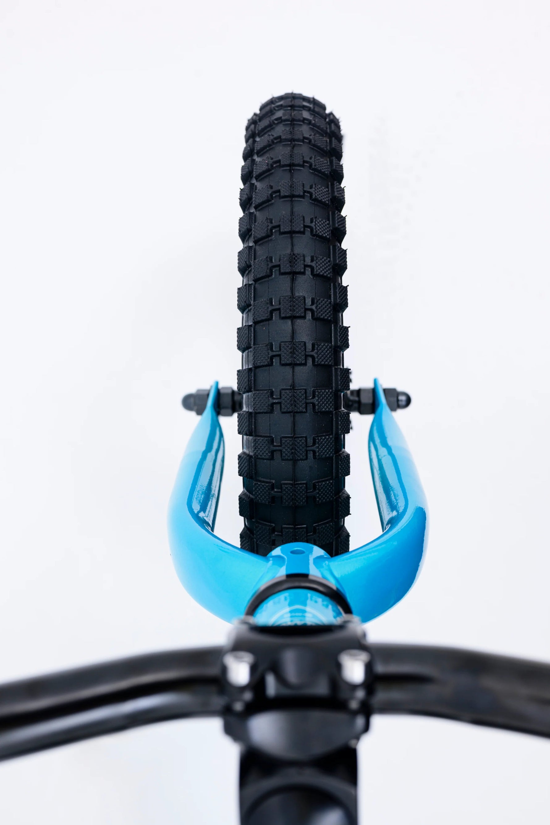 Avalanche Cobble Balance Bike 14 Inch Boys Turquoise | White