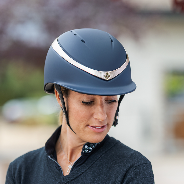 Charles Owen Halo Helmet with MIPS Navy/Platinum