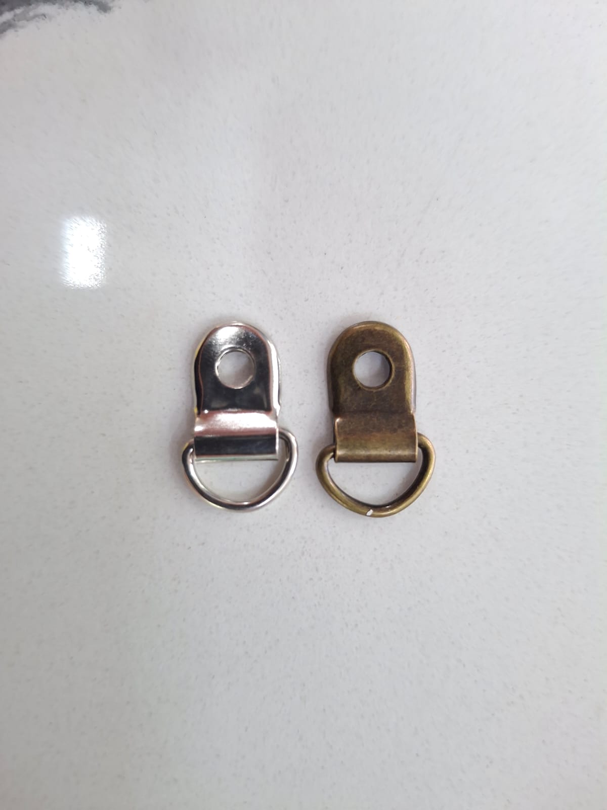 Shoe lacing d ring with flap 10mm ant brass