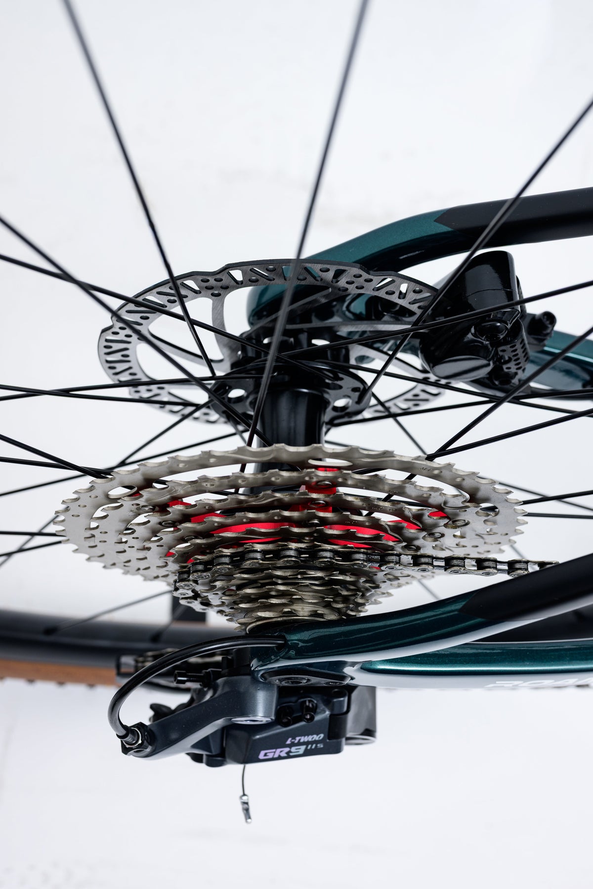 Avalanche ROAM CARBON GRAVEL BIKE BLK/ GREEN