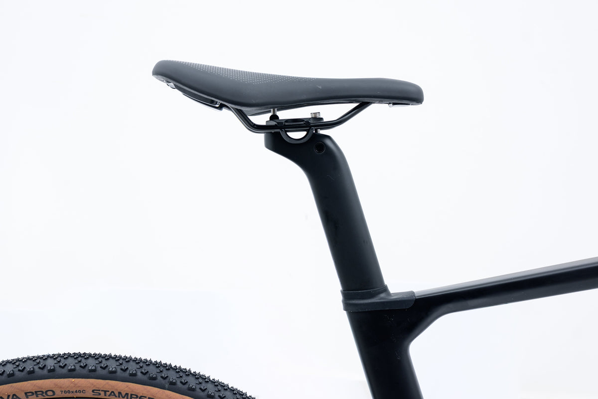 Avalanche ROAM CARBON GRAVEL BIKE BLK/ GREEN