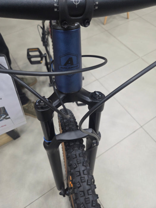 Avalanche Bike REFLEX 29ER TEAM Metallic Blue Black