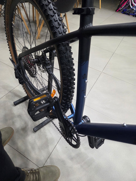 Avalanche Bike REFLEX 29ER TEAM Metallic Blue Black