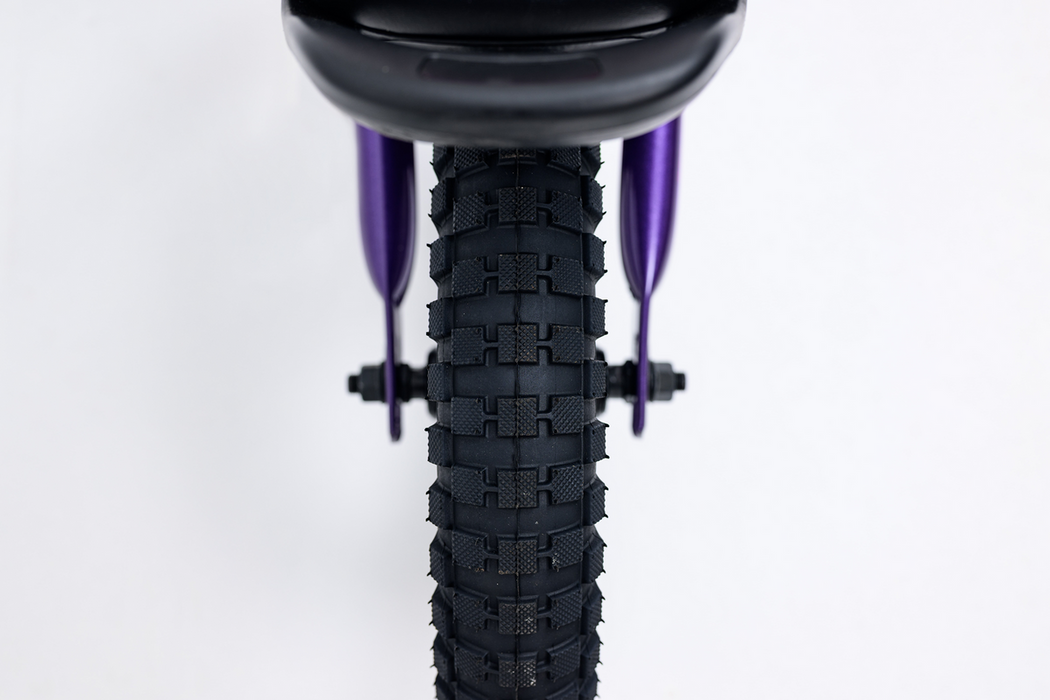 Avalanche Pebble Lite Balance Bike Girls 12 inch PURPLE/RED