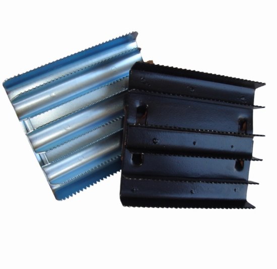 Curry comb metal closed back