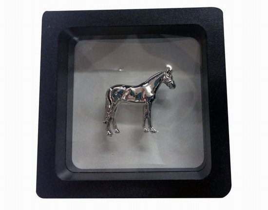 Pin horse silver 3d